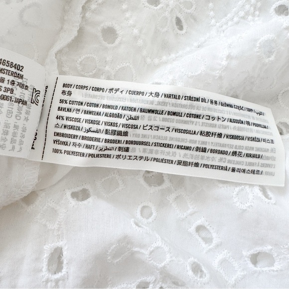 New! ABERCROMBIE • Short-Sleeve Cropped Schiffli Shirt in White - Picture 11 of 13